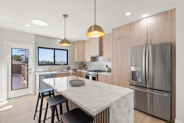 895 Laurel Avenue, Belmont CA: https://media.crmls.org/mediaz/0063e532-a007-4acd-965f-32e6072c9ae4.jpg