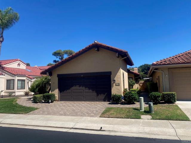 17788 Caminito Balata, San Diego CA: https://media.crmls.org/mediaz/00674106-c243-402f-8db4-9bf70ce36d72.jpg