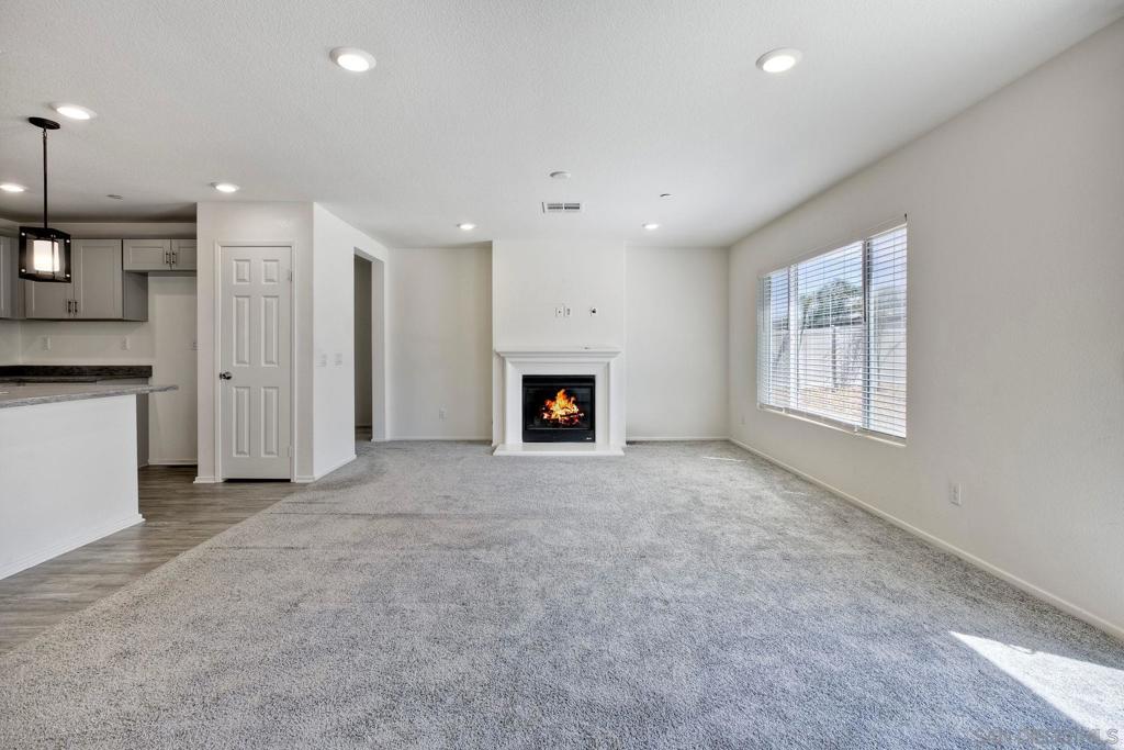 MLS #250027191SD image #32