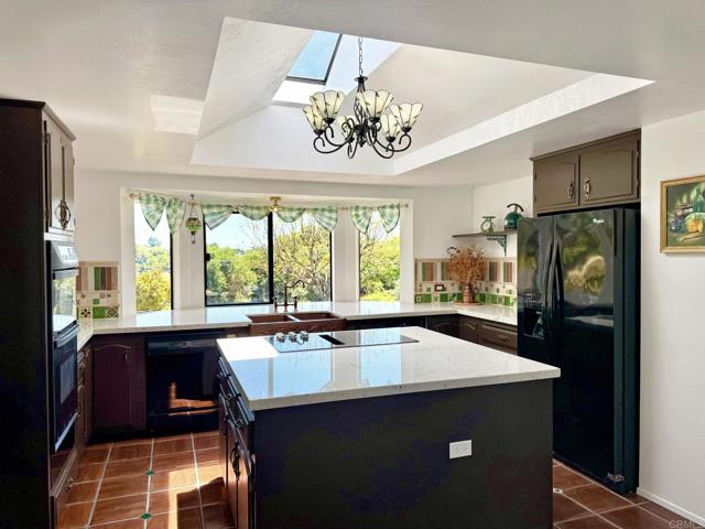 Detail Gallery Image 3 of 53 For 1650 Winterwarm Dr., Fallbrook,  CA 92028 - 3 Beds | 3 Baths