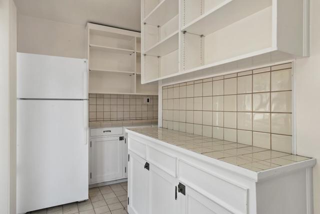 100 Wood Road, Los Gatos CA: https://media.crmls.org/mediaz/0069767b-b911-4162-a57d-3600377090a0.jpg