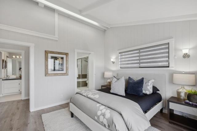 560 California Way, Woodside CA: https://media.crmls.org/mediaz/0069ecf6-9c7b-4fb9-9fc0-16aa646e4987.jpg