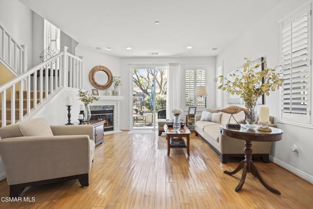 83 Via Aldea, Newbury Park CA: https://media.crmls.org/mediaz/006a2dd3-ad40-4a2d-8bb7-baa08fe909b6.jpg