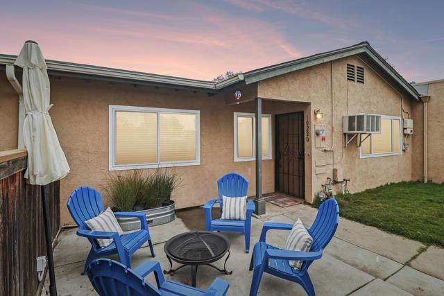 10220 Princess Sarit Way, Santee CA: https://media.crmls.org/mediaz/006a2de0-b209-4e0d-bc12-811c437bd22e.jpg