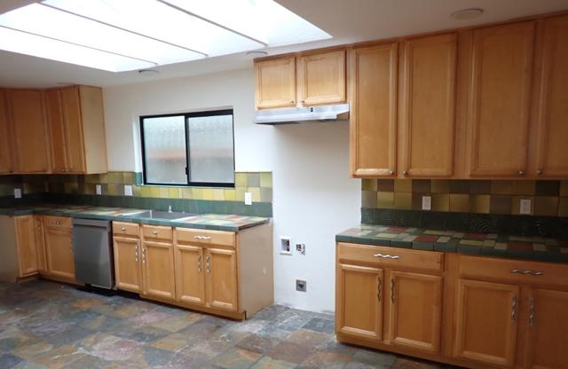 18039 Riverside Drive, Sonoma CA: https://media.crmls.org/mediaz/006a3059-716c-4129-a91f-c4c8f9595c05.jpg