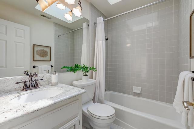 3415 Spring Creek Lane, Milpitas CA: https://media.crmls.org/mediaz/006a3e4b-f1ea-4bf8-a900-e5f60ee59f35.jpg