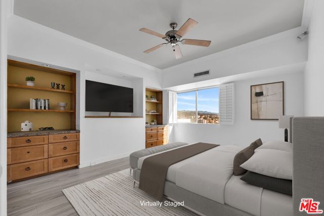 1155 N La Cienega Boulevard, West Hollywood CA: https://media.crmls.org/mediaz/006ab75b-6238-48b0-8f48-a0bddd756588.jpg