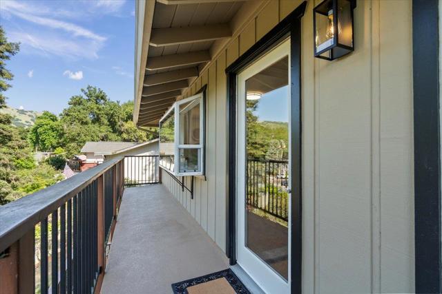 17785 Manzanita Drive, Morgan Hill CA: https://media.crmls.org/mediaz/006b39ca-3634-4f53-b327-61eeace4be0f.jpg