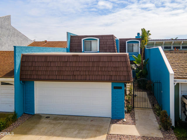 4630 Eastbourne Bay, Oxnard CA: https://media.crmls.org/mediaz/006b7086-176f-4dba-9b20-00d842397e59.jpg
