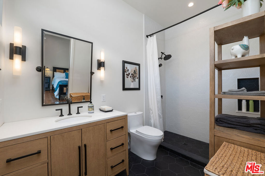 MLS #26863865 image #17