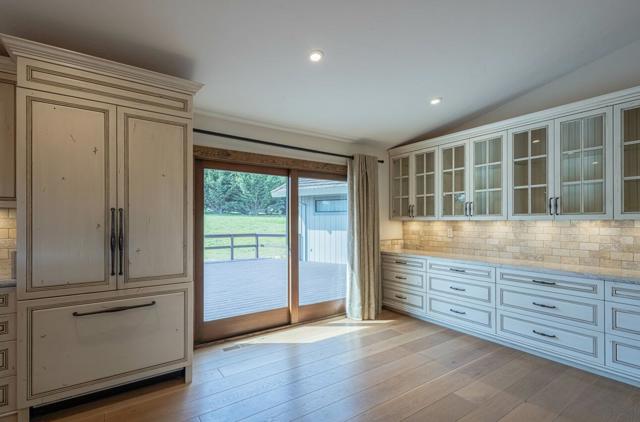 23465 Redding Circle, Salinas CA: https://media.crmls.org/mediaz/00701678-5d6c-4f83-b995-a7a3286f6384.jpg