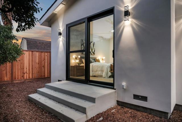 239 Eureka Court, Sunnyvale CA: https://media.crmls.org/mediaz/007073e2-eaf4-498e-b3e2-cdbf06e307e6.jpg