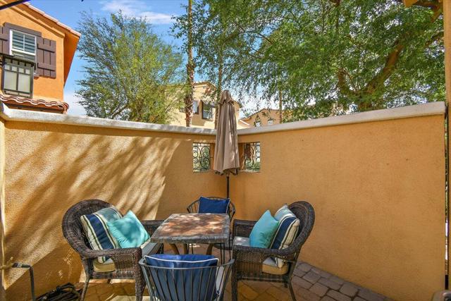 52190 Desert Spoon Court, La Quinta CA: https://media.crmls.org/mediaz/0070dfca-0134-48ed-86d8-8546ddd209e6.jpg