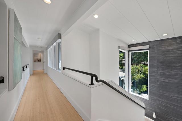 1101 Hamilton Avenue, Palo Alto CA: https://media.crmls.org/mediaz/00711d07-1e00-45e4-a3cb-64e1aa76f08f.jpg