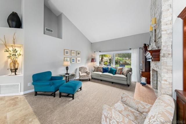 8873 Hunter Pass, Alpine CA: https://media.crmls.org/mediaz/0072dfb2-5460-4dd4-aa81-91168d08242a.jpg