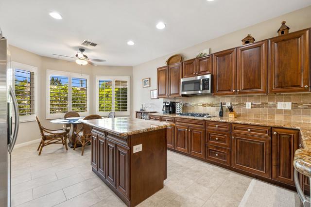 78688 Sunrise Canyon Avenue, Palm Desert CA: https://media.crmls.org/mediaz/00743c30-4dfa-47ca-8ba4-340ad29fbf1d.jpg