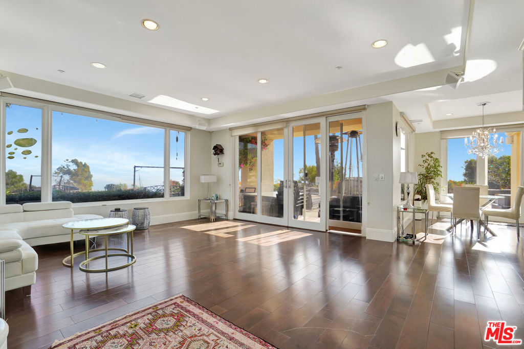 MLS #25630607 image #27