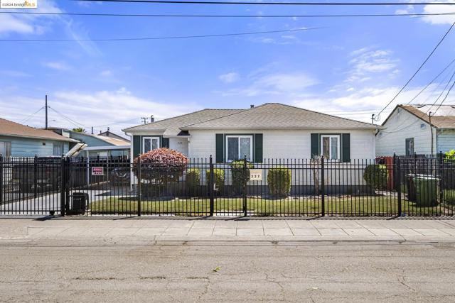 222 Tunis, Oakland, California 94603, 3 Bedrooms Bedrooms, ,1 BathroomBathrooms,Single Family Residence,For Sale,Tunis,41063975