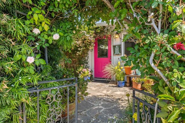 330 Trescony Street, Santa Cruz CA: https://media.crmls.org/mediaz/00776b38-4eee-4725-9f18-91461ea19d40.jpg