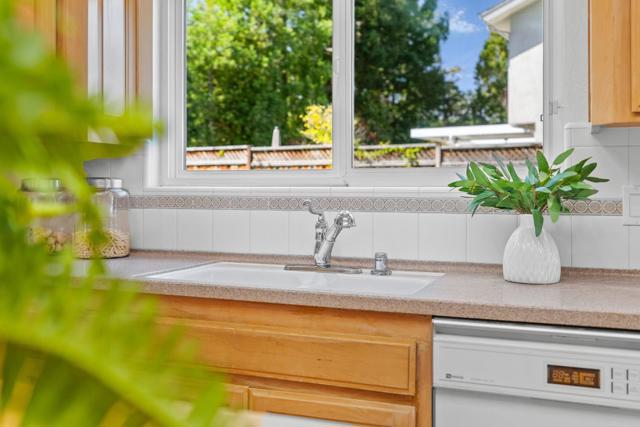 319 Montclair Road, Los Gatos CA: https://media.crmls.org/mediaz/00778d50-4641-4dd0-8e86-18c629ae26c8.jpg