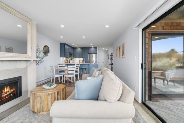 101 Shell Drive, Watsonville CA: https://media.crmls.org/mediaz/00780cb4-5d30-4ad6-9098-2b099af28c61.jpg