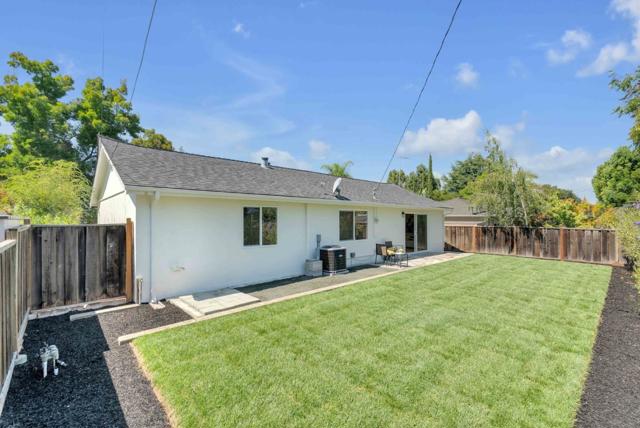 209 Nob Hill Way, Los Gatos CA: https://media.crmls.org/mediaz/00786de9-aee3-447c-8b01-ed33a85639f3.jpg