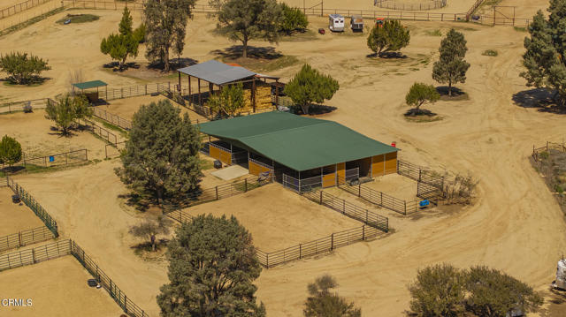 29441 Maricopa Highway, Maricopa CA: https://media.crmls.org/mediaz/007a0190-7067-460e-8e25-3cff6da391e7.jpg