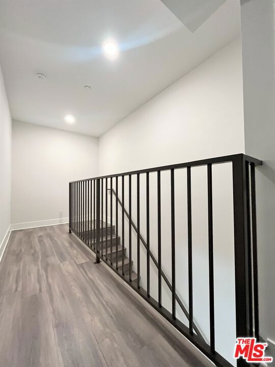5030 Rosewood Avenue, Los Angeles CA: https://media.crmls.org/mediaz/007a2ca4-7c59-478b-9404-d381ee181991.jpg
