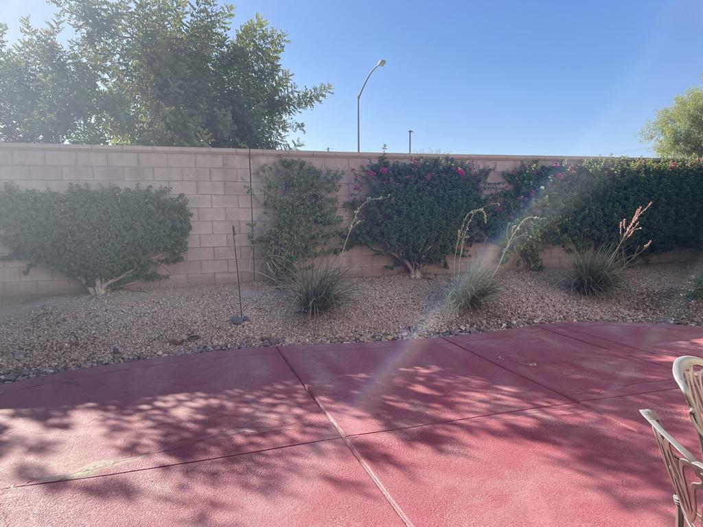 https://media.crmls.org/mediaz/007a55da-bba3-4650-97da-837071f9ce9d.jpg?preset=X-Large