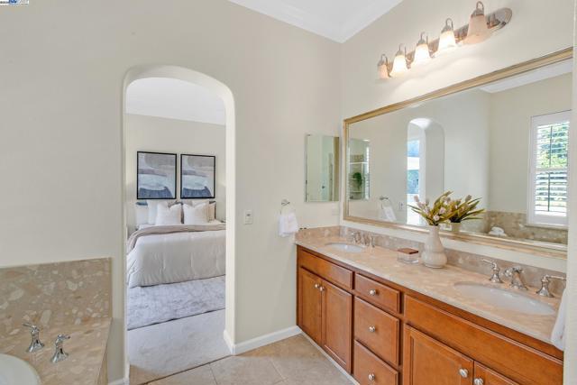 5434 Belarus St, Danville CA: https://media.crmls.org/mediaz/007ac30e-0203-4a76-b7d6-d09d7ce3b7f2.jpg