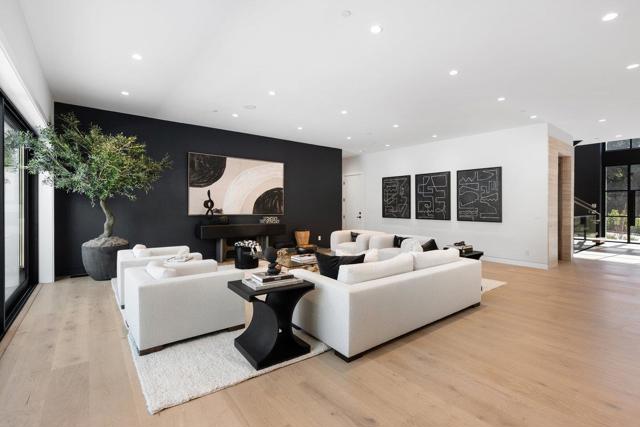 89 Tallwood Court, Atherton CA: https://media.crmls.org/mediaz/007b6ec9-b084-4525-8c14-4dc7af1bafba.jpg