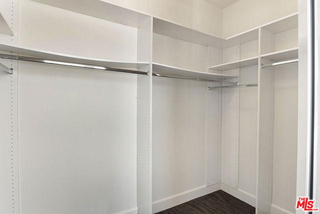 5670 Wilshire Boulevard, Los Angeles CA: https://media.crmls.org/mediaz/007d027e-9772-46c1-8cd8-c821584f365b.jpg