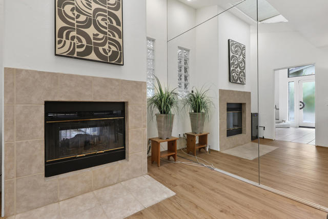 139 Blue River Drive, Palm Desert, CA 92211