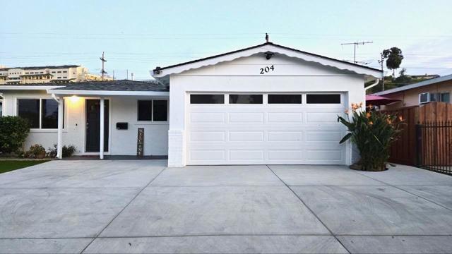 204 Santa Rosa Drive, San Jose CA: https://media.crmls.org/mediaz/007e64d8-aa30-4626-af82-ec4000b0c93a.jpg