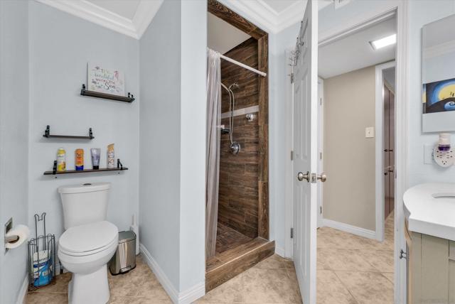1521 Del Norte Dr, Corona CA: https://media.crmls.org/mediaz/007ec7c6-6925-4a38-b410-1ee4cfc5bc73.jpg