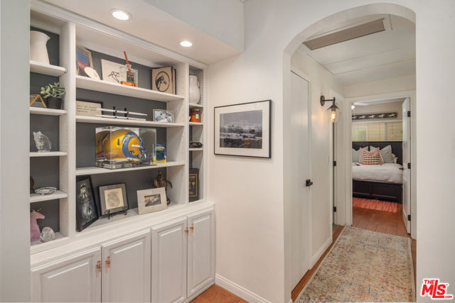 1221 N Kings Road, West Hollywood CA: https://media.crmls.org/mediaz/007f41fb-3c04-4577-853f-7264bf0de80b.jpg