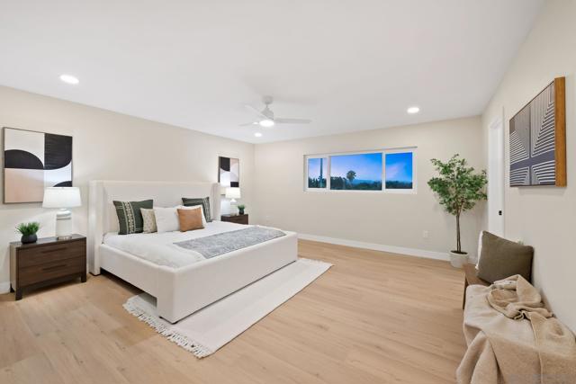9401 Broadmoor Pl, La Mesa CA: https://media.crmls.org/mediaz/007f586c-20e2-4f7c-9c7c-e79230ebdbb5.jpg