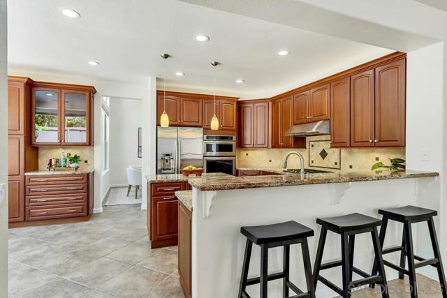 Image 10 of 41 For 7324 Celata Ln