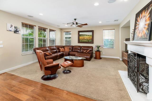 6851 Helenite Place, Carlsbad CA: https://media.crmls.org/mediaz/007fe4fc-2da4-4018-92d5-04ddeaa79c05.jpg