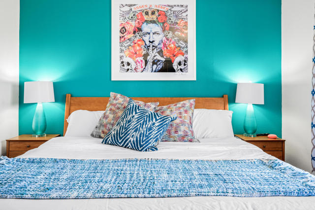 2099 E Racquet Club E Road, Palm Springs CA: https://media.crmls.org/mediaz/007ff2b3-18b7-42cc-8220-05aa756b9edf.jpg