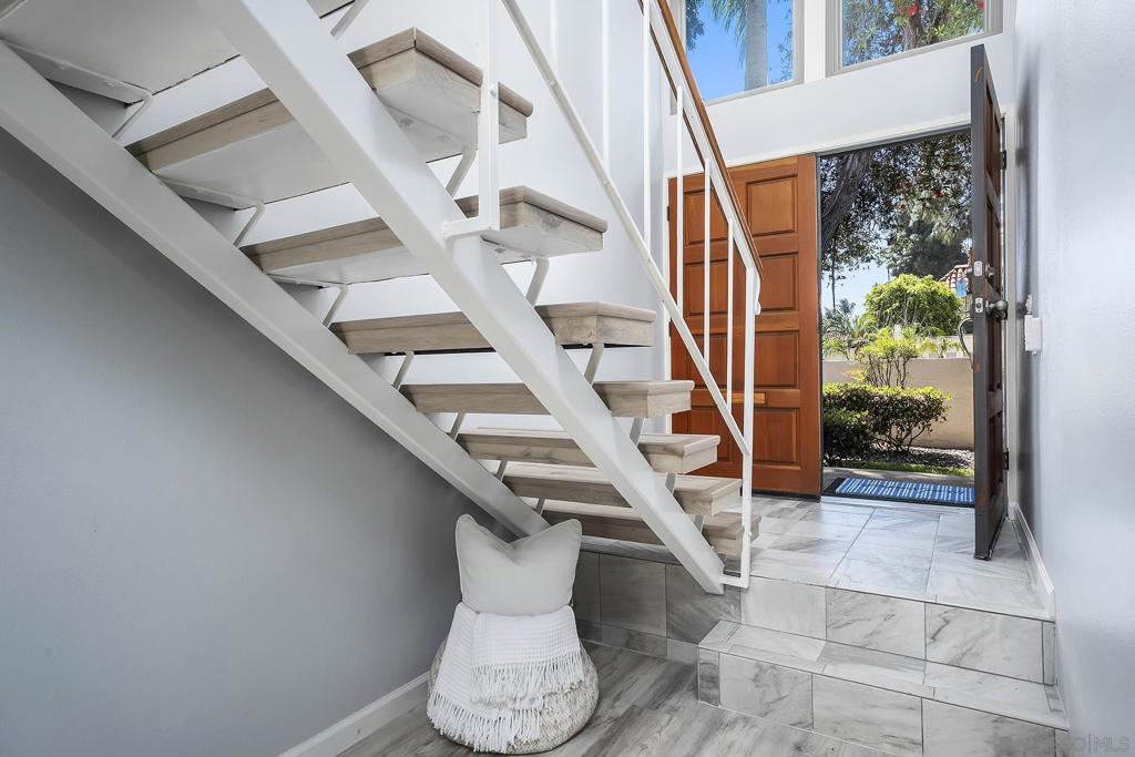 4242 Loma Riviera - photo 6