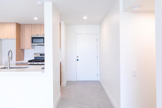 1400 E Palm Canyon Drive, Palm Springs CA: https://media.crmls.org/mediaz/008036a9-dfda-4a60-a017-d0d794fa51bd.jpg