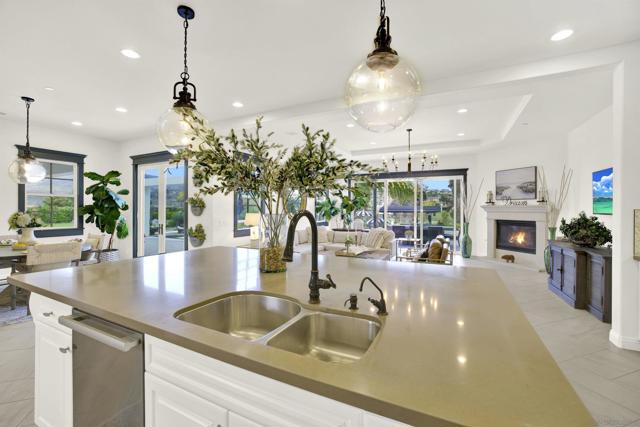8366 The Landing Way, San Diego CA: https://media.crmls.org/mediaz/0081b445-0c30-46f2-9e90-2c4e3d2e2b38.jpg
