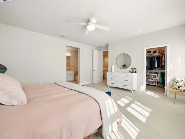 665 Sandalwood, Livermore CA: https://media.crmls.org/mediaz/0082a3cc-5e1f-4fe0-a5f3-4194451119be.jpg