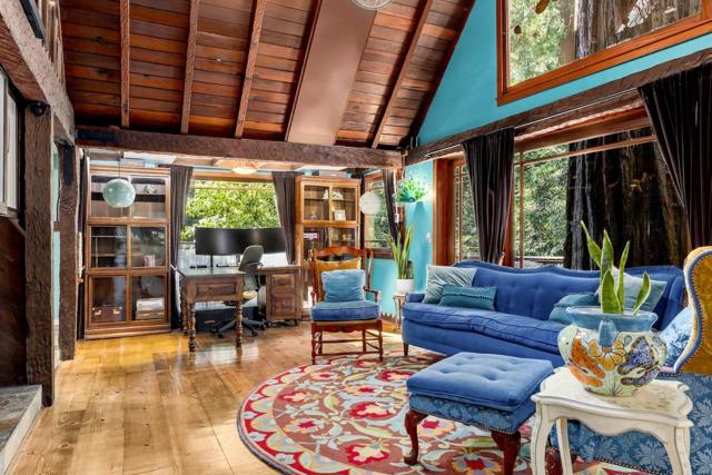 744 Cathedral Drive, Aptos CA: https://media.crmls.org/mediaz/0082dd1e-c4bf-4686-9912-9817e4a89af2.jpg