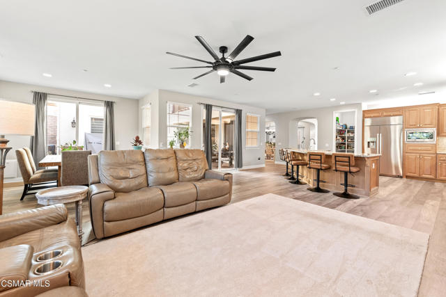 Image 17 of 70 For 2163 Silverstar Street
