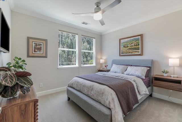 2531 Leona Pl, Pleasanton CA: https://media.crmls.org/mediaz/0085138c-ed11-4e9f-97e7-02da0ca36a05.jpg