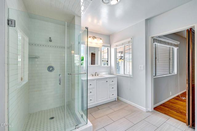 3 Bed Home for Sale in Van Nuys, California