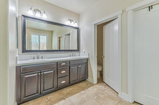 15026 Breckinridge Avenue,  CA: https://media.crmls.org/mediaz/0088f807-4324-4916-b113-54a343df7794.jpg