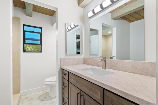 8648 Valley View Trail, Pine Valley CA: https://media.crmls.org/mediaz/008a2127-cdde-4533-aafd-51cc0c287738.jpg
